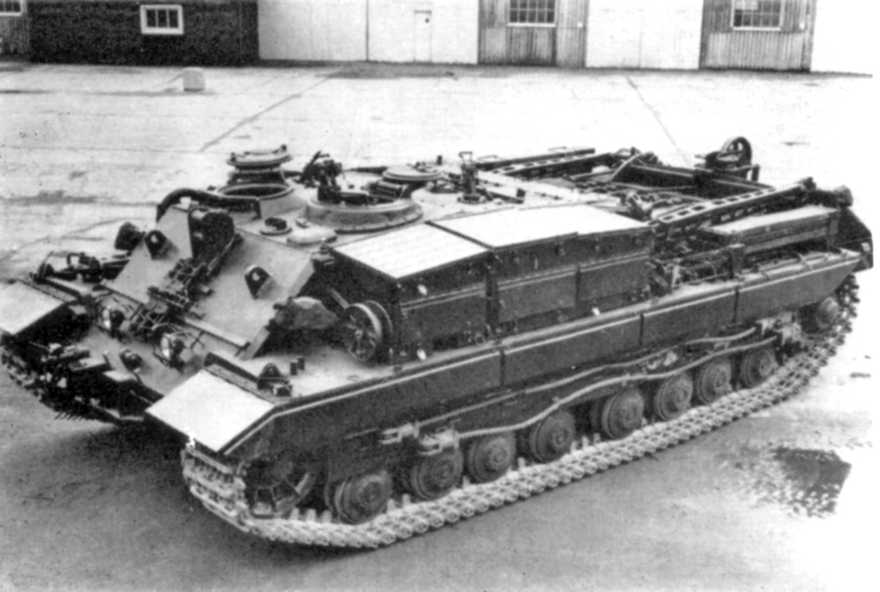 Conqueror_ARV2_(FV222)_Tank